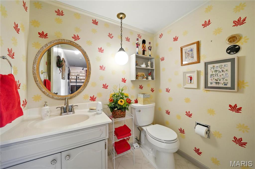 425 Melanie Meadows Lane Ballwin, MO 63021 - Photo 18 of 26