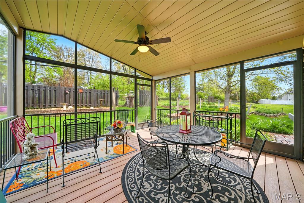 425 Melanie Meadows Lane Ballwin, MO 63021 - Photo 23 of 26