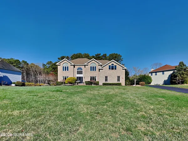 $965,000 | 33 Mill Pond Road, Jackson, NJ 08527