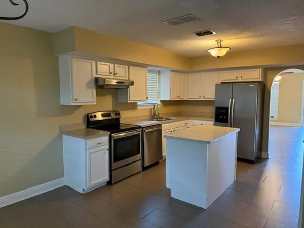 $1,850 | 258 Gruner Road, Metairie, LA 70001