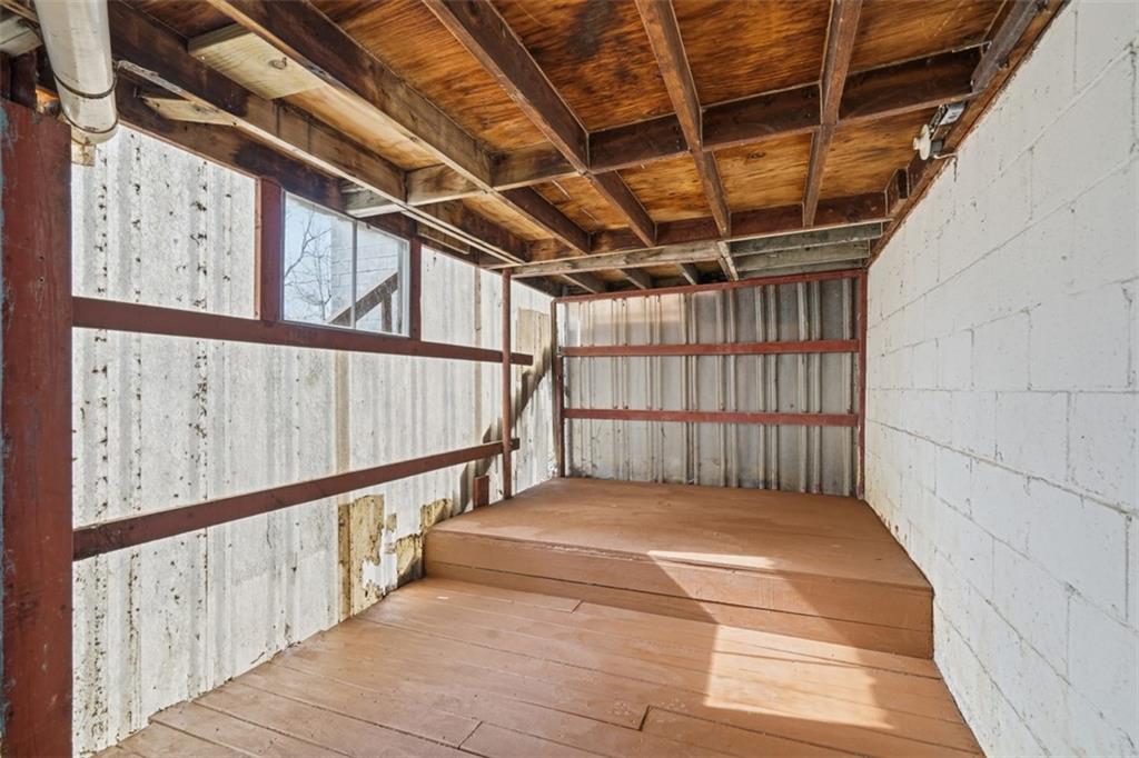 885 Middle Road Pittsburgh, PA 15234 - Photo 40 of 45 Gallery Image 40