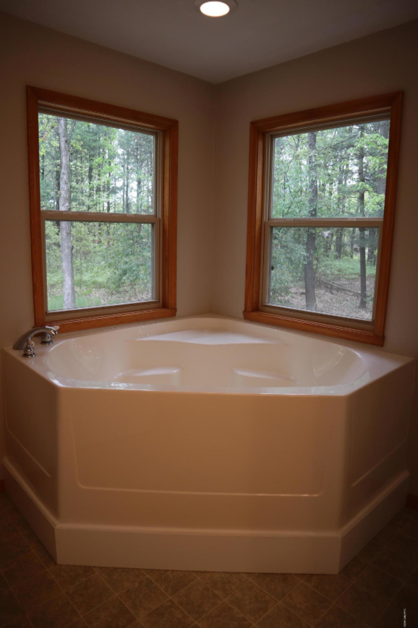416 East River Road Muskegon, MI 49445 - Photo 11 of 24 IMG_1836