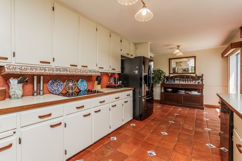 63 Long Hill Road Groton, MA 01450 - Photo 13 of 30