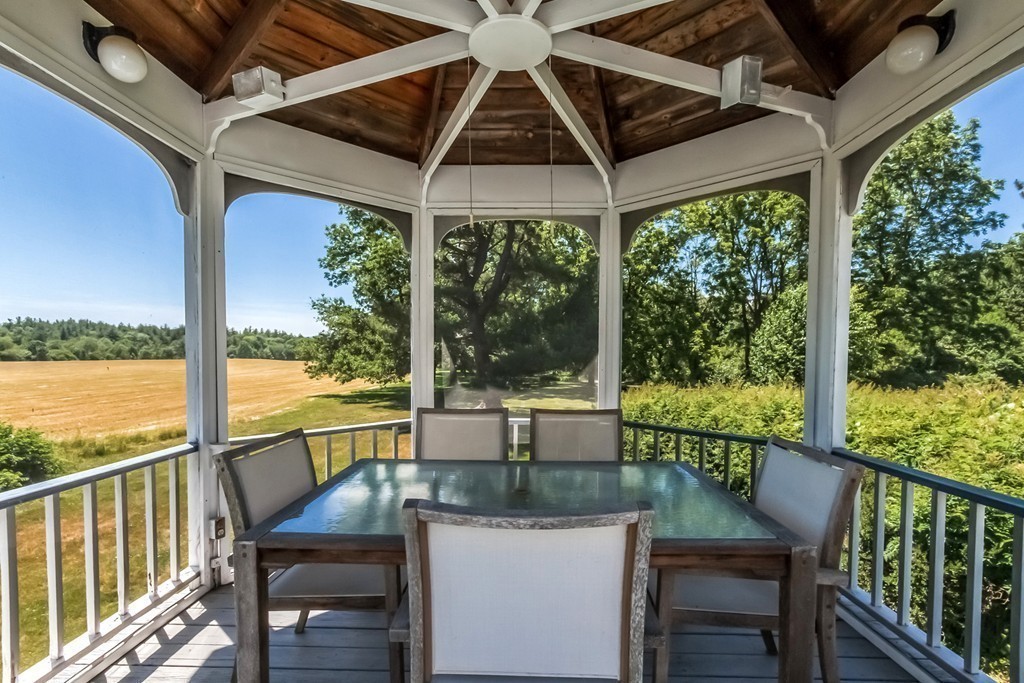 63 Long Hill Road Groton, MA 01450 - Photo 3 of 30