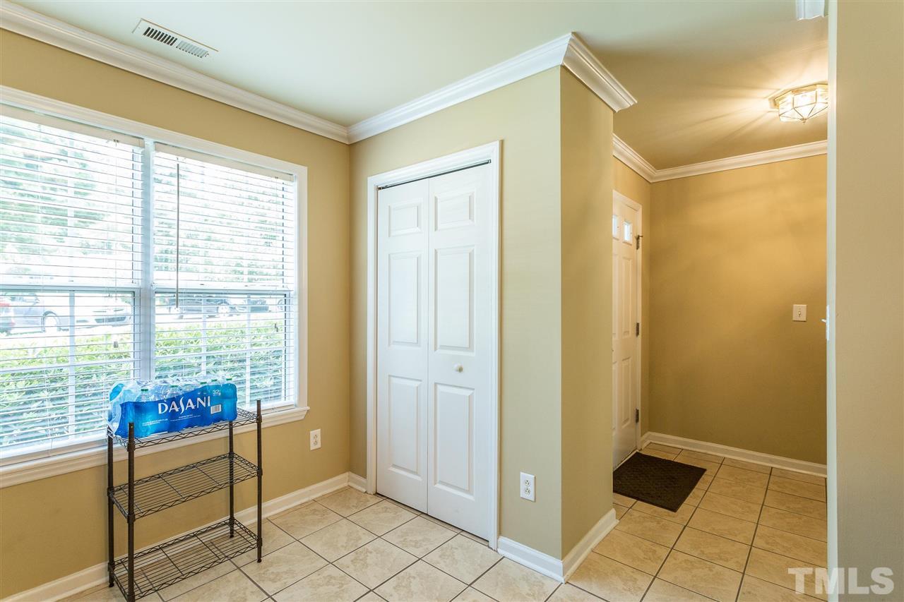 5541 Fieldcross Court Raleigh, NC 27610 - Photo 11 of 25 Gallery Image 11