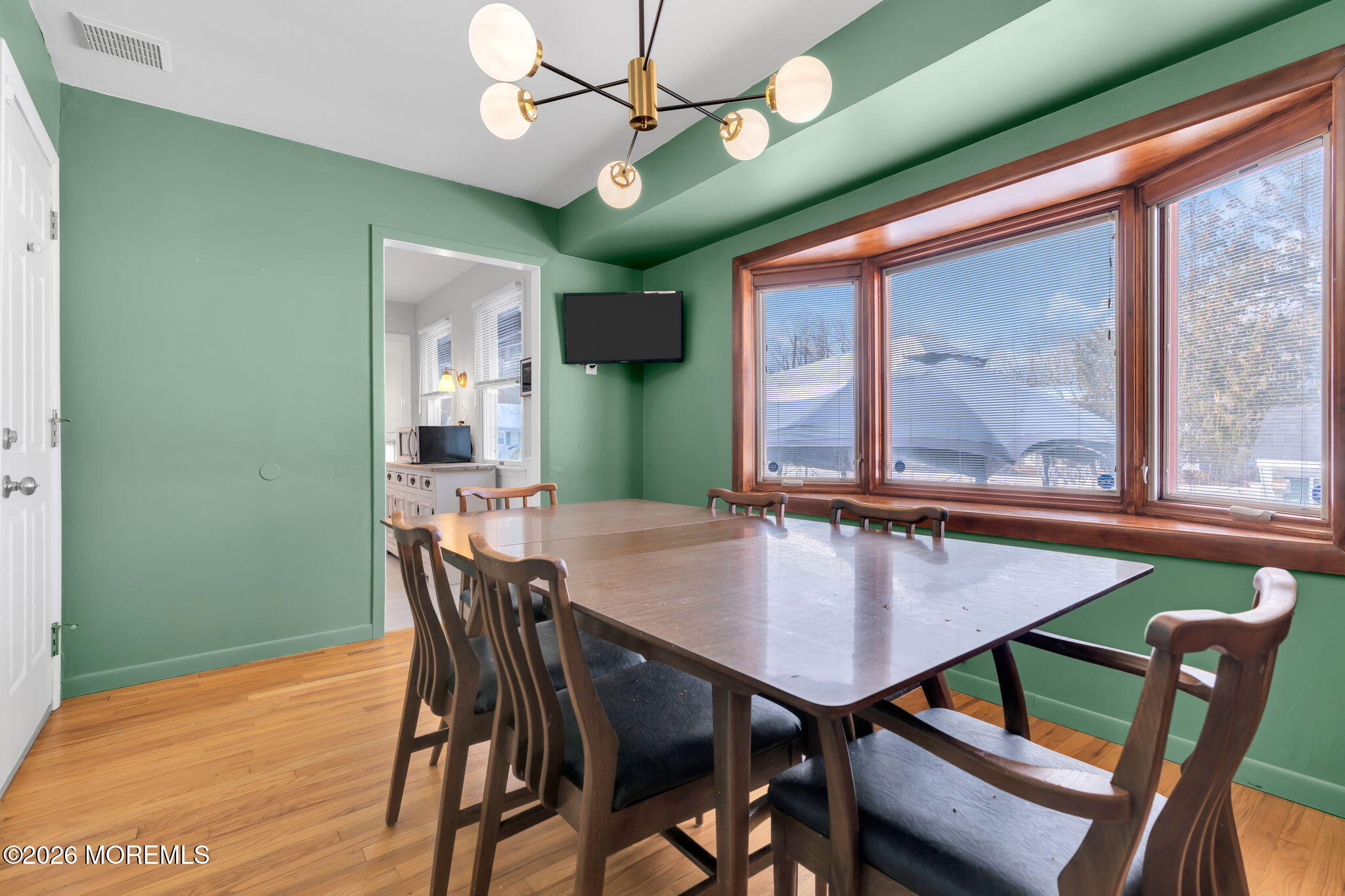 660 Hopping Road Belford, NJ 07718 - Photo 12 of 22 Dining room