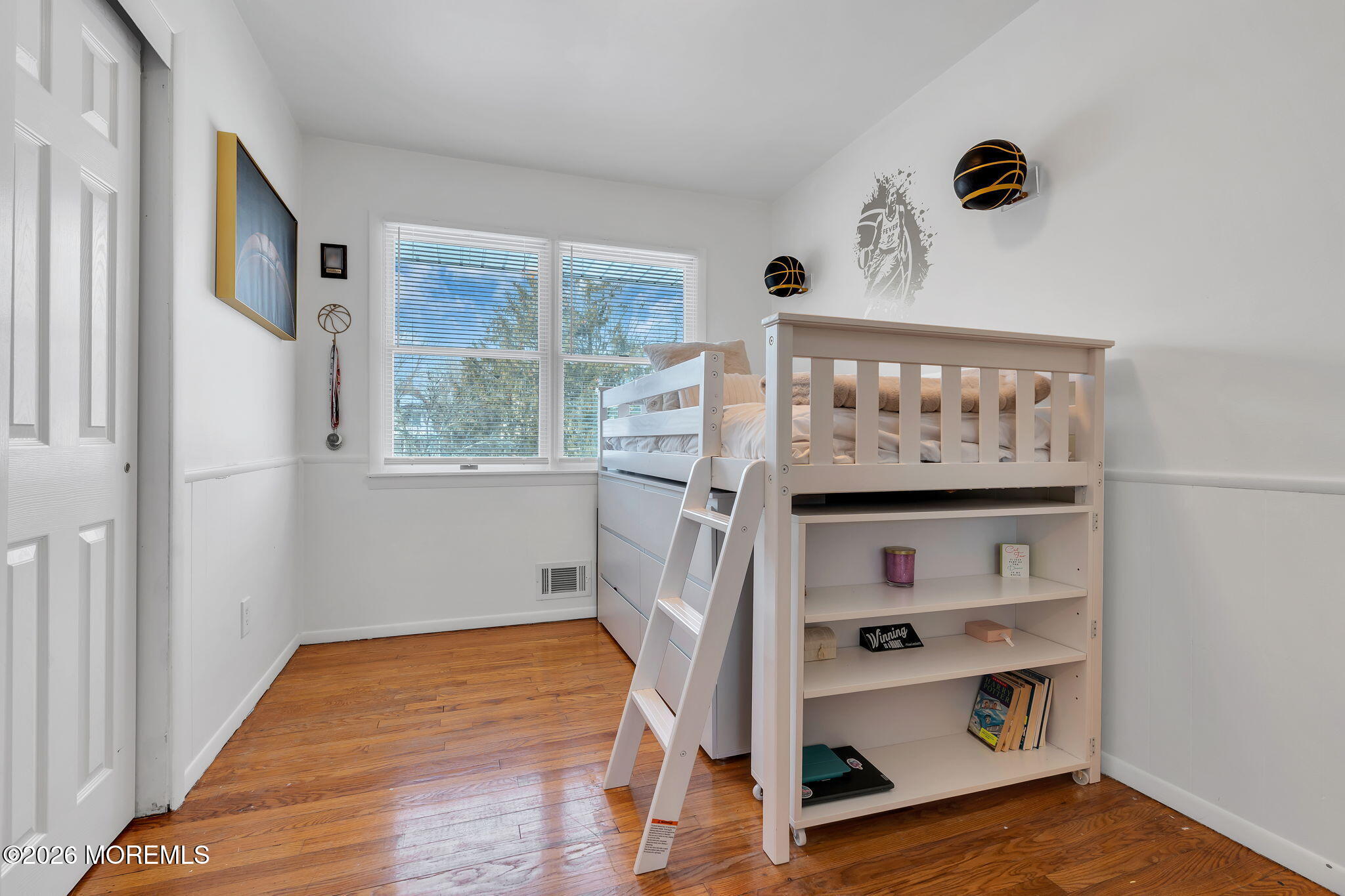 660 Hopping Road Belford, NJ 07718 - Photo 13 of 22 Bedroom 1