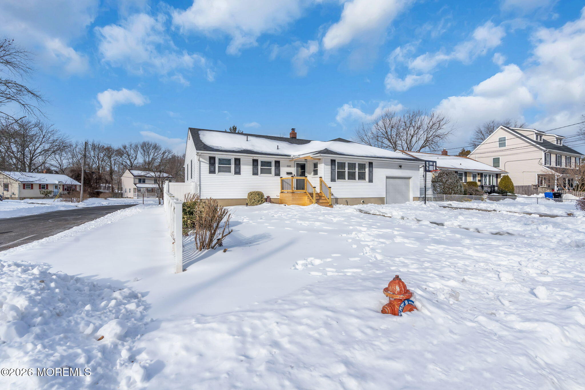660 Hopping Road Belford, NJ 07718 - Photo 4 of 22 Corner lot