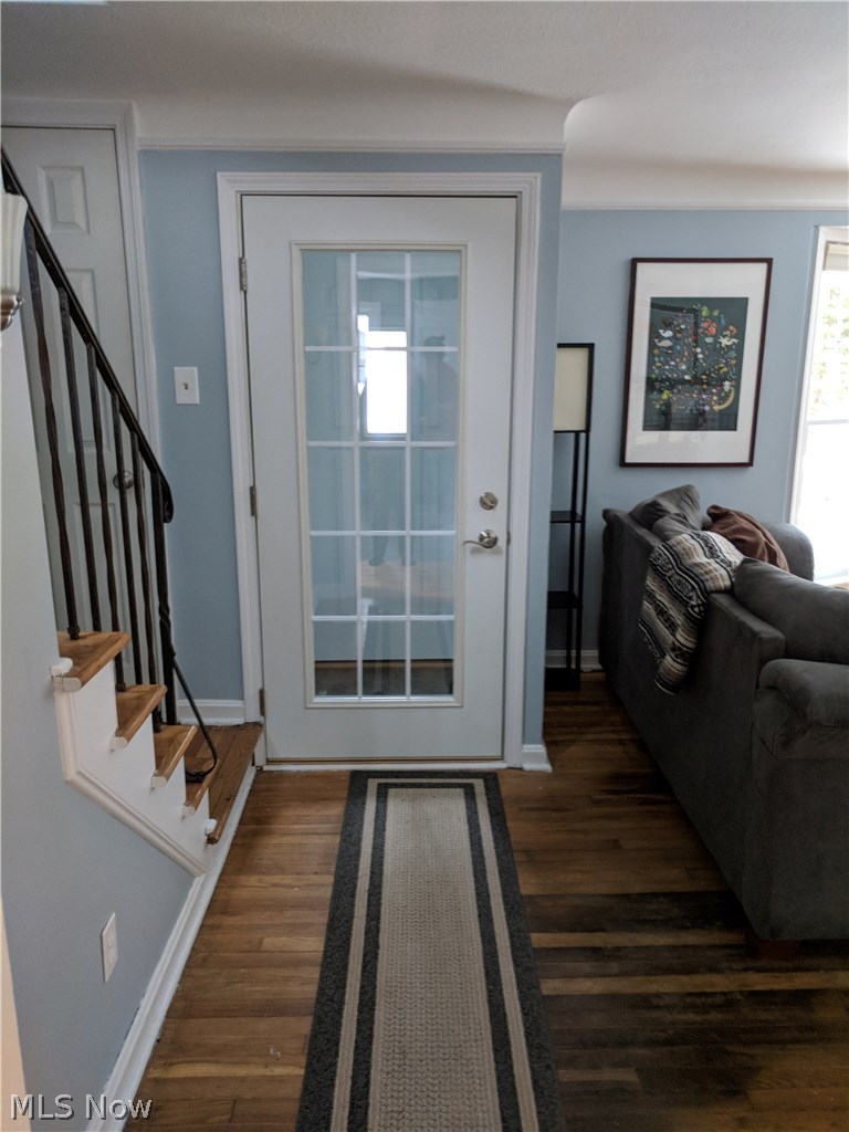 5192 Edenhurst Road Cleveland, OH 44124 - Photo 6 of 32