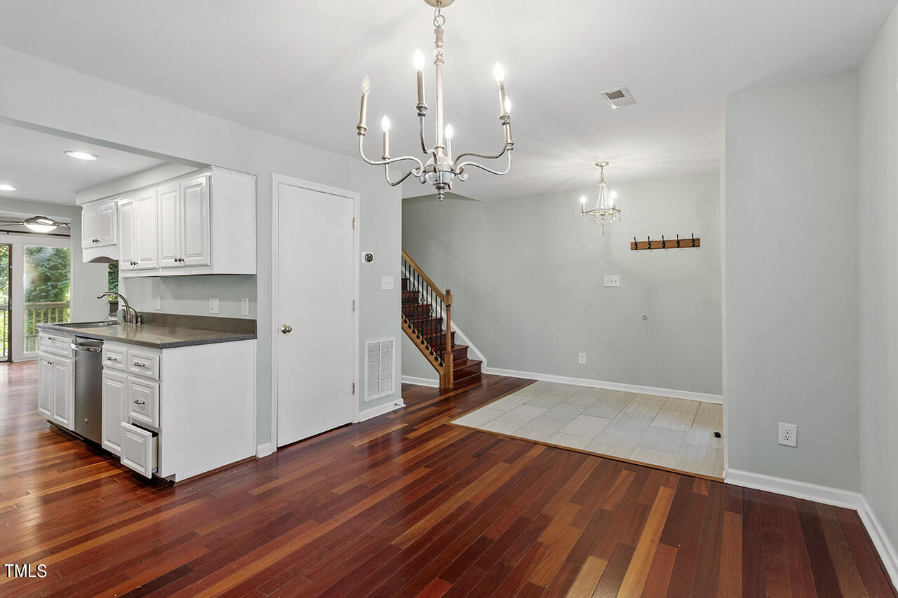 1724 Quail Ridge Road Raleigh, NC 27609 - Photo 5 of 31 1724 Quail Ridge Road_11