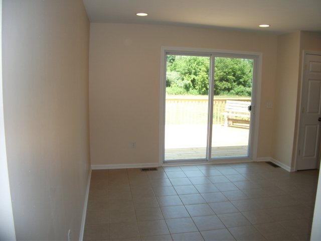 10400 Beecher Road Flushing, MI 48433 - Photo 14 of 16 31107367-13.JPG