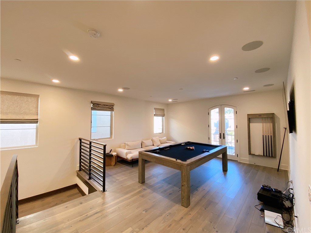 85 Rockinghorse Irvine, CA 92602 - Photo 16 of 33 Family room (game room) on second floor