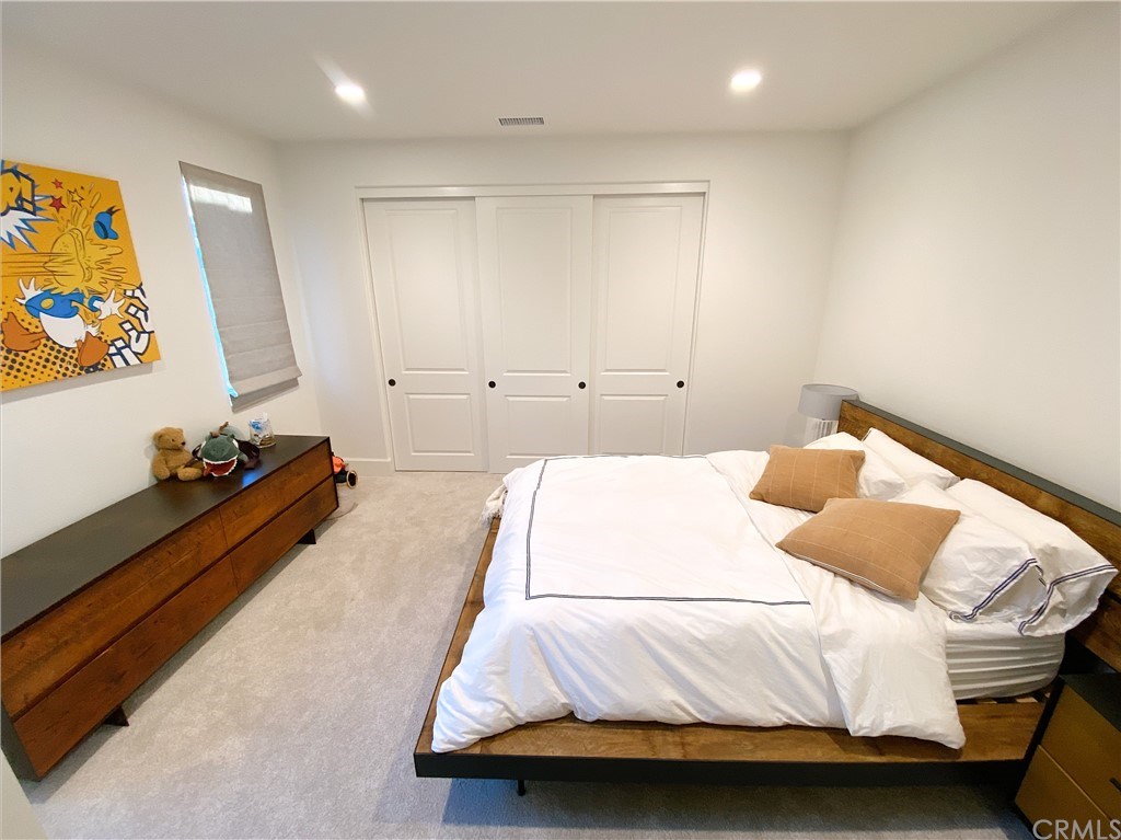85 Rockinghorse Irvine, CA 92602 - Photo 25 of 33 Bedroom 2