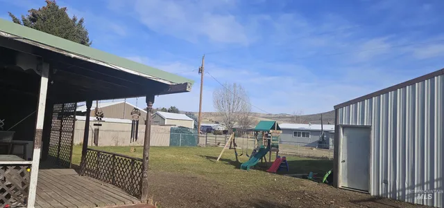 $250,000 | 504 Somerville Street, Jordan Valley, OR 97910