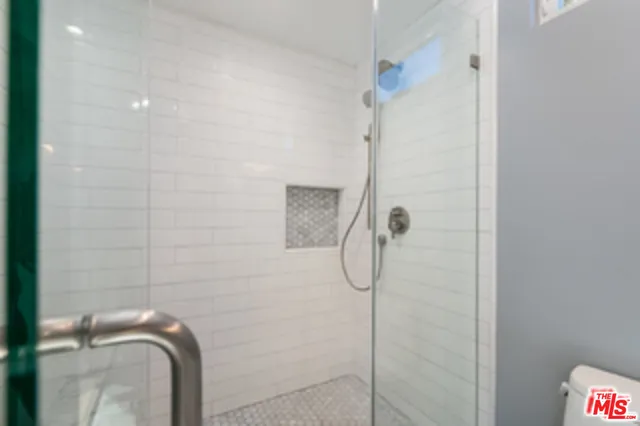 $2,895 | 7851 Airlane Avenue, Los Angeles, CA 90045