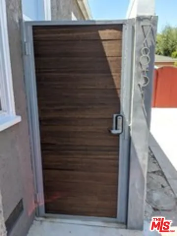 $2,895 | 7851 Airlane Avenue, Los Angeles, CA 90045