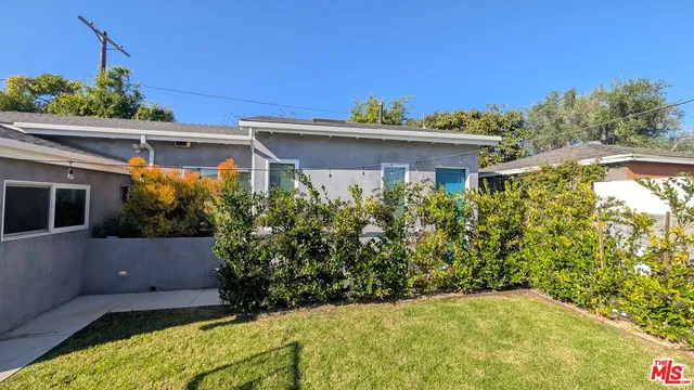$2,895 | 7851 Airlane Avenue, Los Angeles, CA 90045