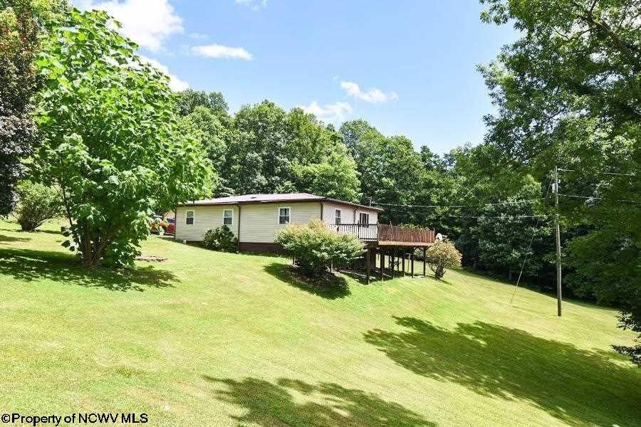 1531 McKinney Cave Road Reedsville, WV 26547 - Photo 2 of 21 Gallery Image 2