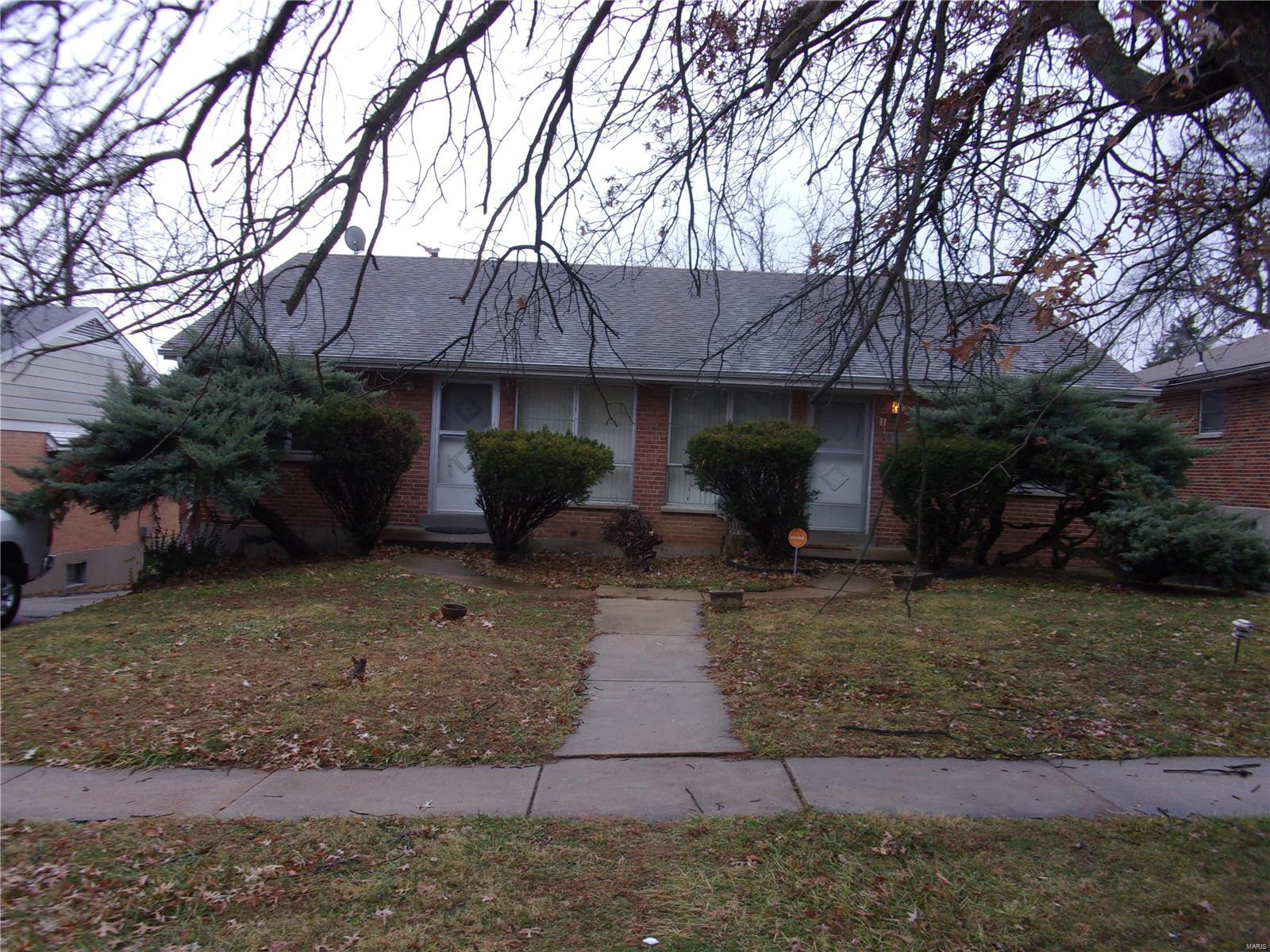 830 Chain Of Rocks Drive St. Louis, MO 63137 - Photo 1 of 4 Gallery Image 1