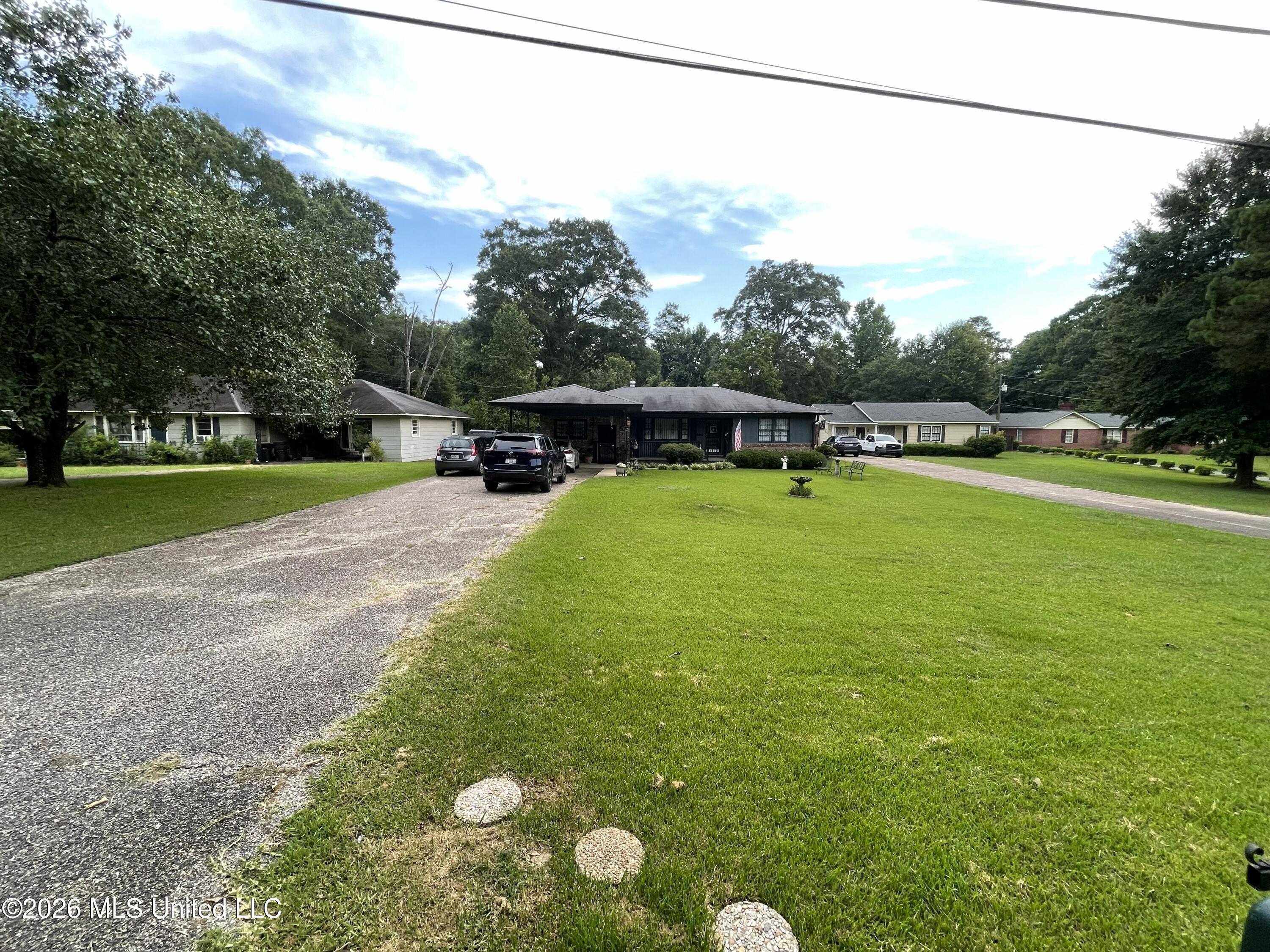 1172 West 20th Street Laurel, MS 39440 - Photo 36 of 36 view from road