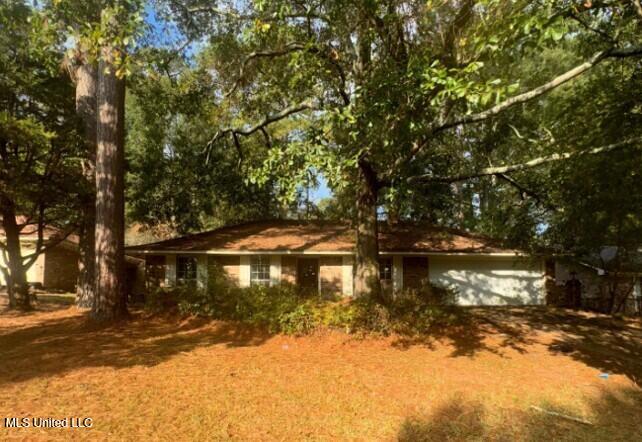 4775 Old Lake Road Jackson, MS 39212 - Photo 1 of 10 Front View