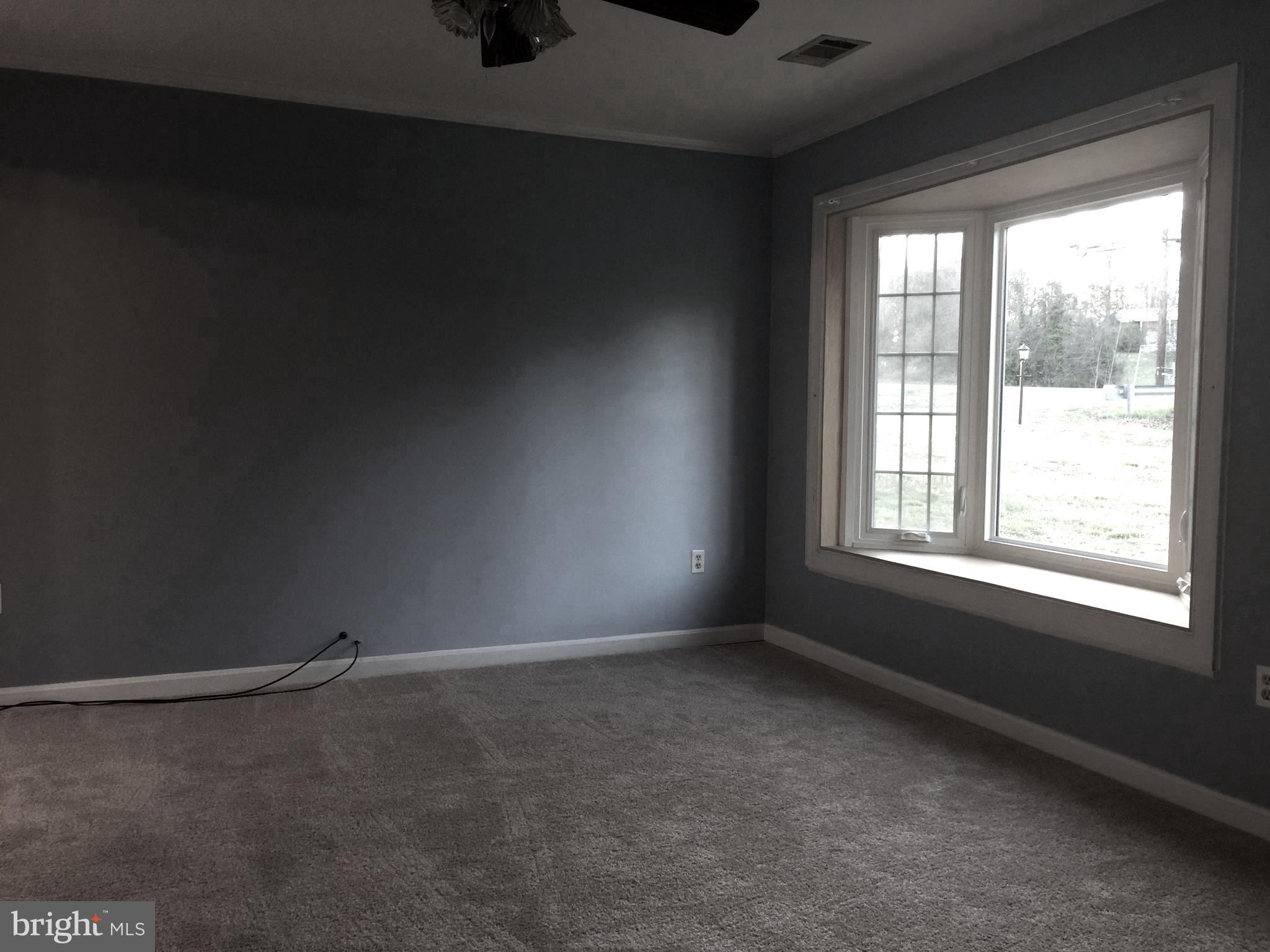 1800 Hallowing Point Road Prince Frederick, MD 20678 - Photo 3 of 28 Living Room