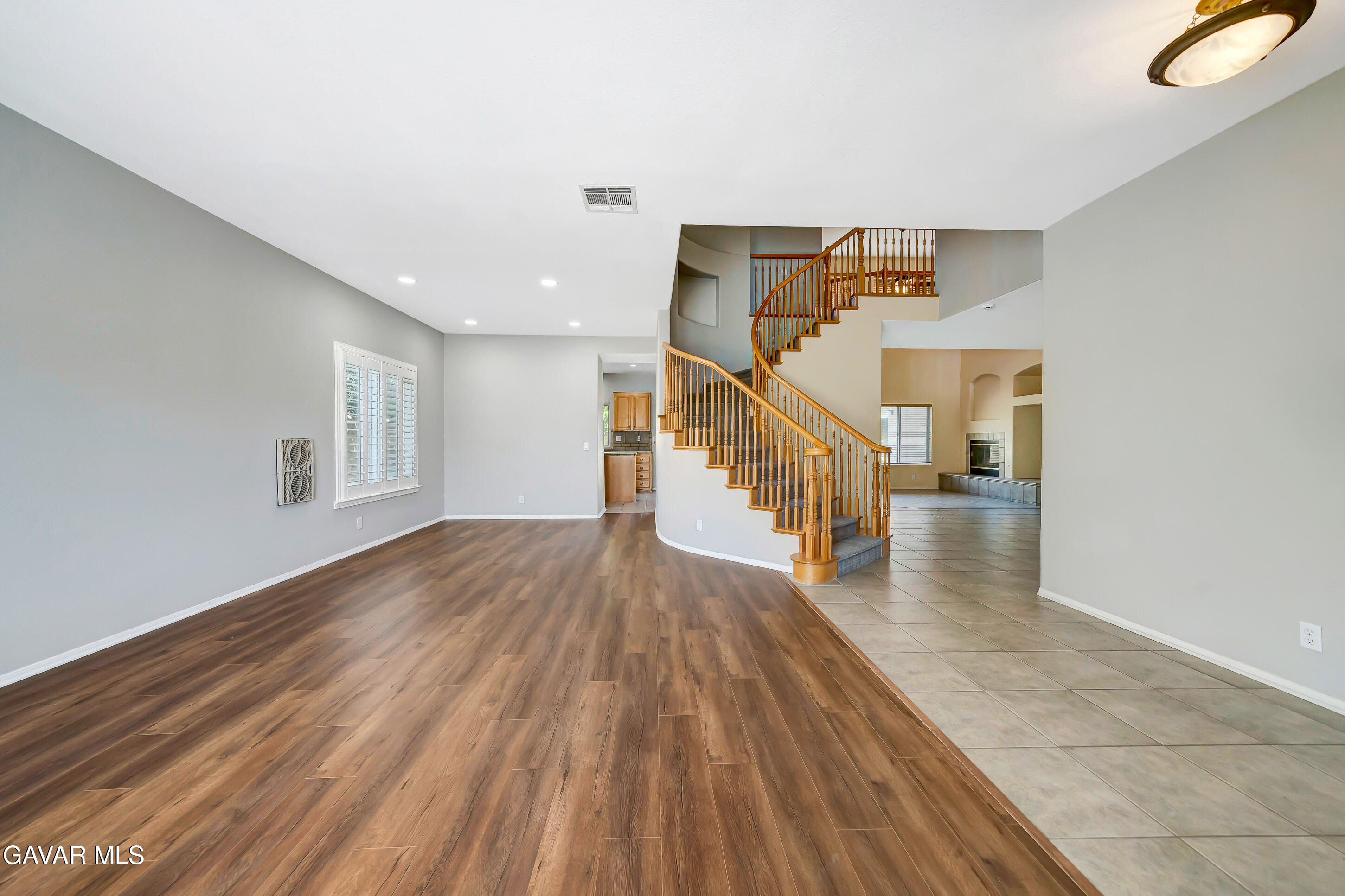 43826 Generation Avenue Lancaster, CA 93536 - Photo 11 of 61 a view of entryway with wooden floor