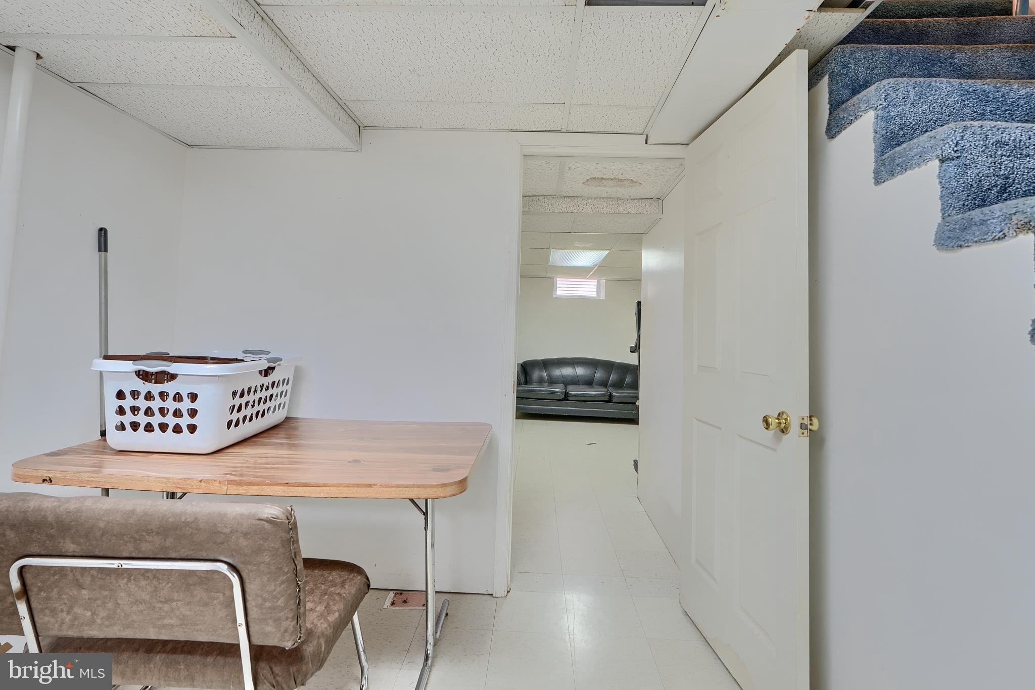 297 Hazel Avenue Baltimore, MD 21227 - Photo 40 of 56