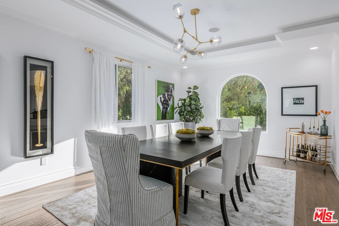 1254 Roscomare Road Los Angeles, CA 90077 - Photo 18 of 54 Gallery Image 18