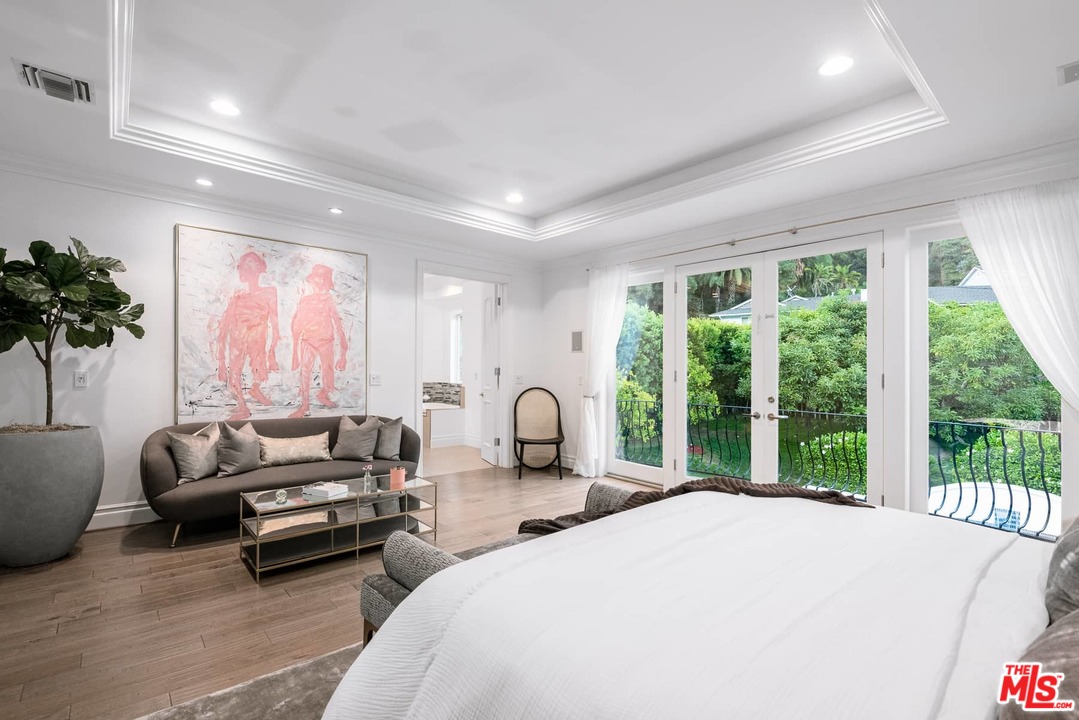 1254 Roscomare Road Los Angeles, CA 90077 - Photo 21 of 54 Gallery Image 21