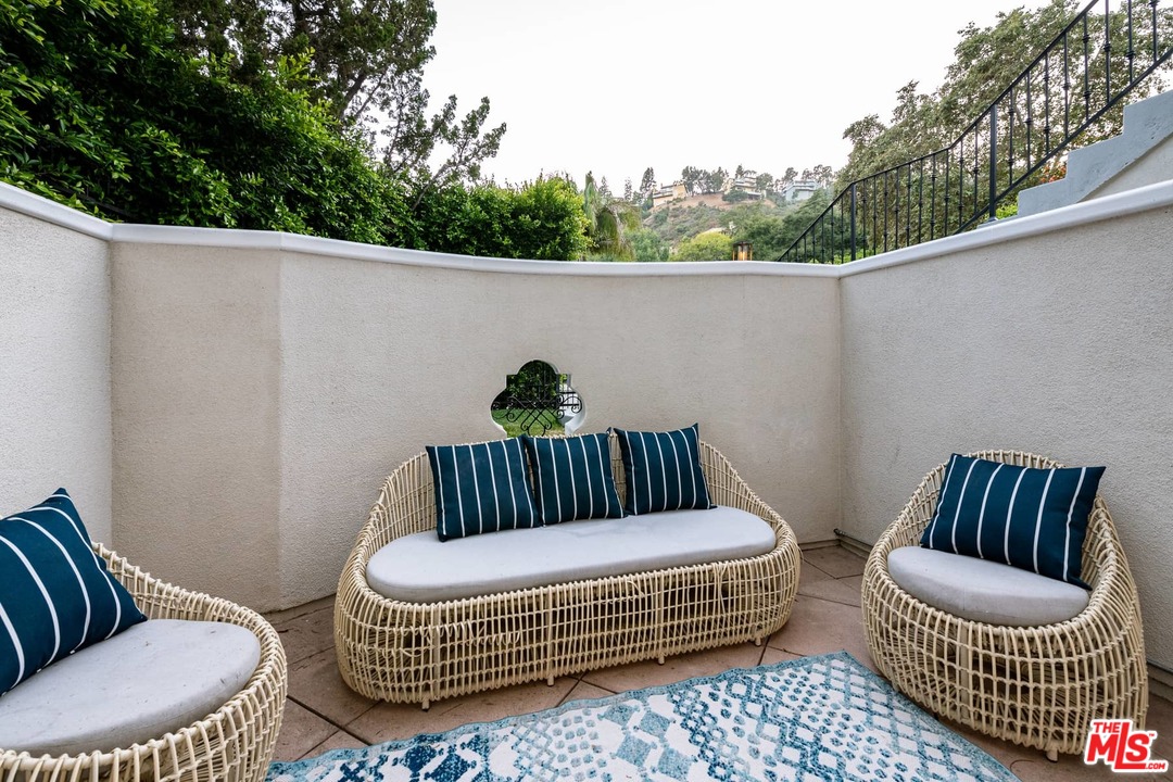 1254 Roscomare Road Los Angeles, CA 90077 - Photo 32 of 54 Gallery Image 32