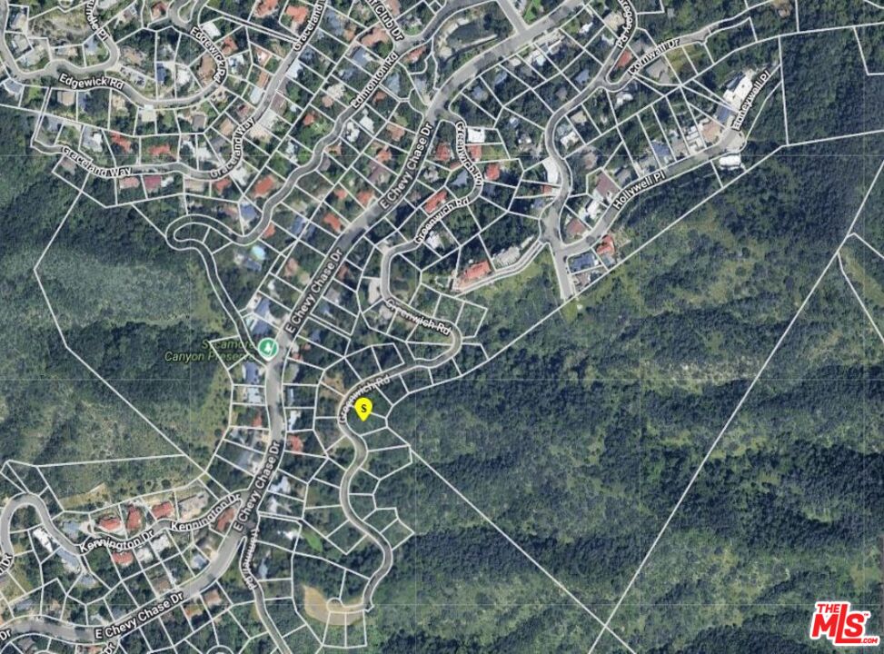 55607 Greenwich Road Glendale, CA 91206 - Photo 2 of 5