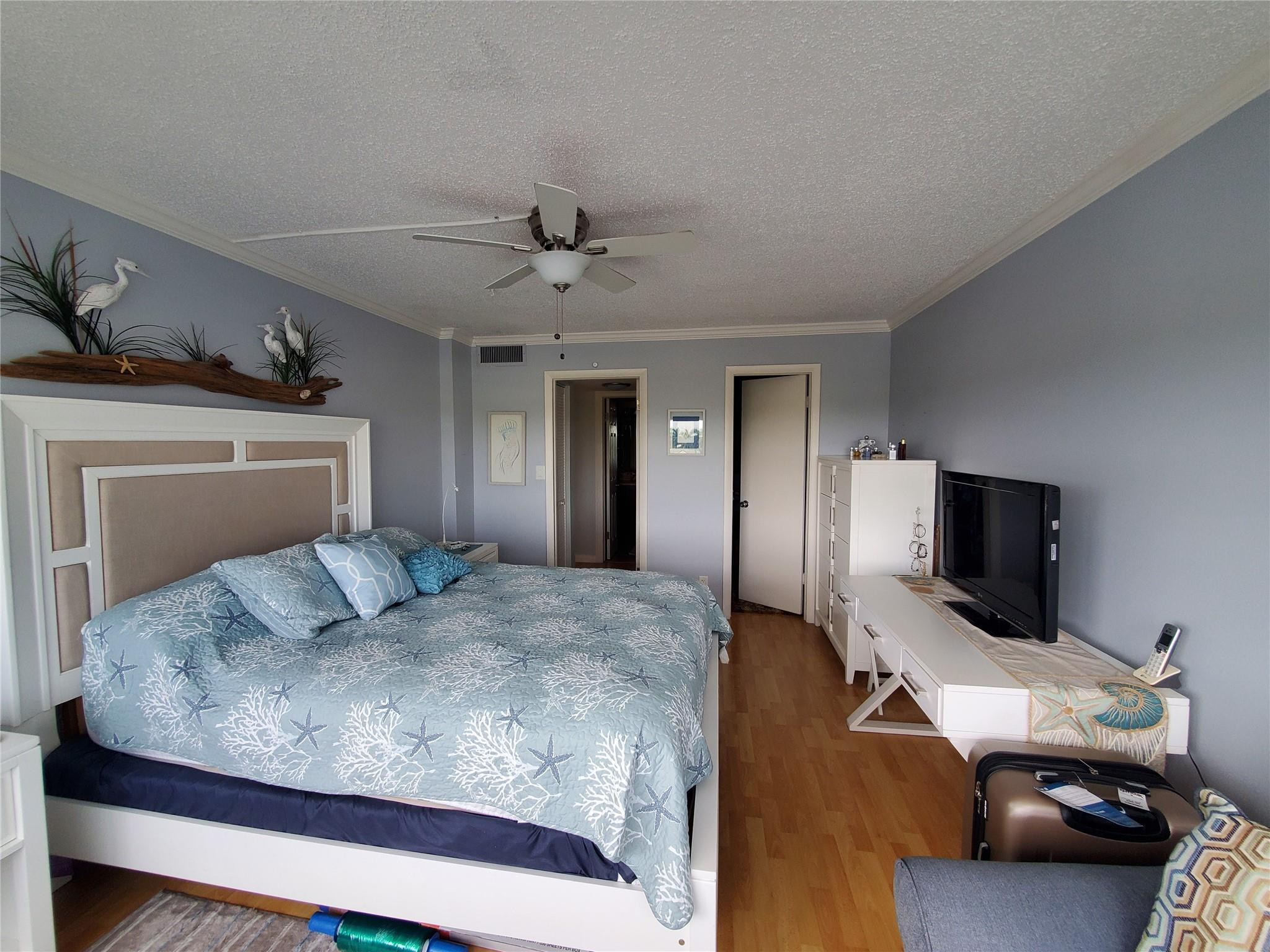 2611 North Riverside Drive, Unit 504 Pompano Beach, FL 33062 - Photo 23 of 42 Photo 24