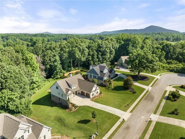 $709,000 | 5821 Abbey View Court, Clermont, GA 30527