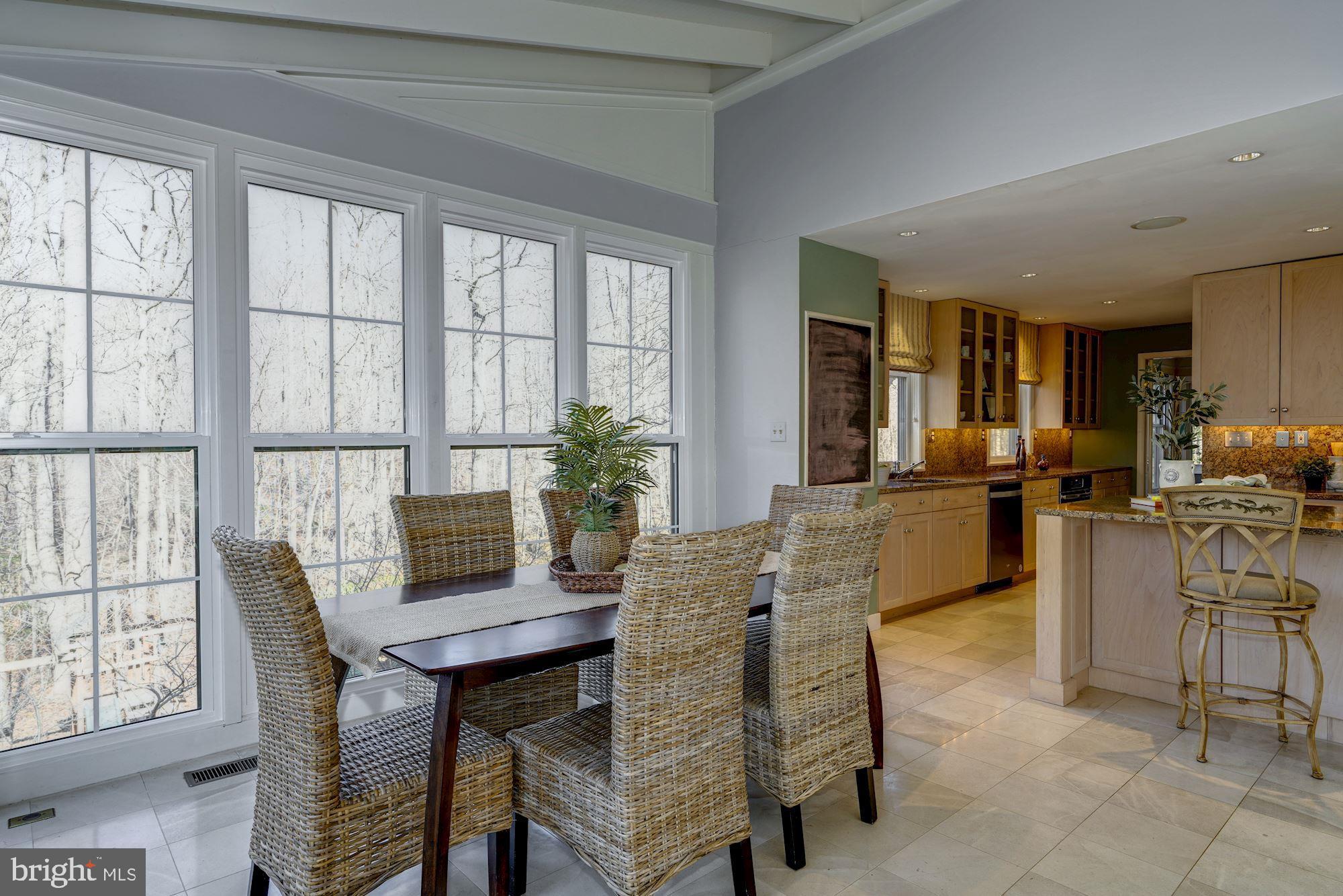 2008 Roundhouse Road Vienna, VA 22181 - Photo 24 of 71 Additioanal view of the kitchen dining space