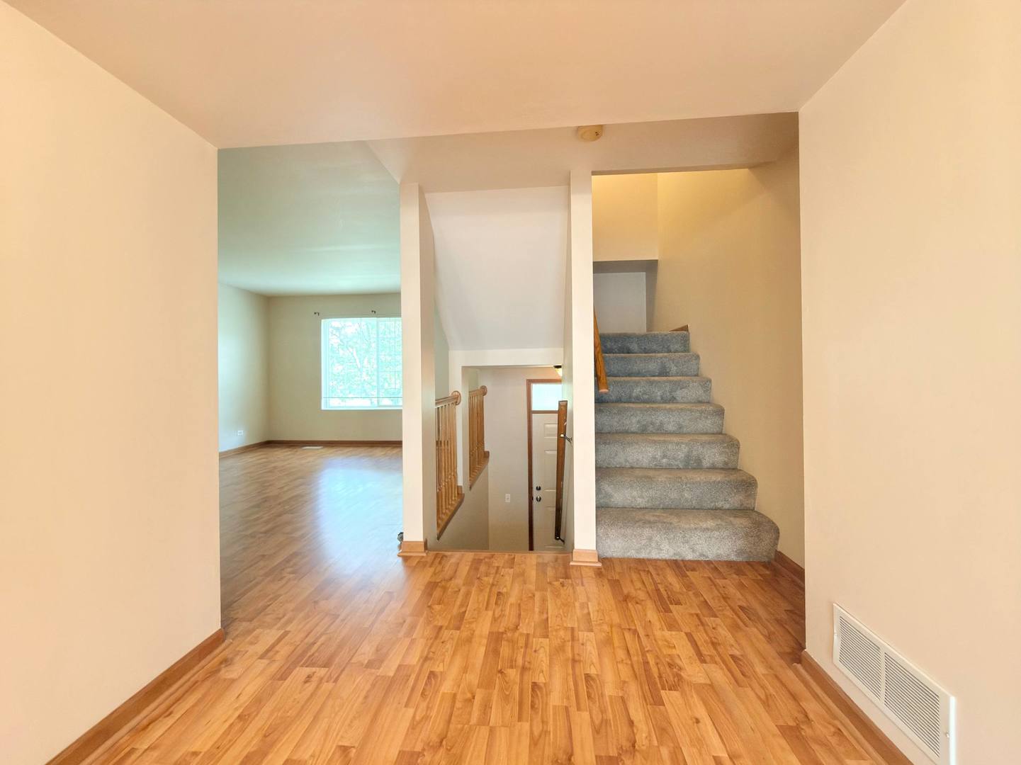 3192 Ketch Court, Unit 3192 Aurora, IL 60503 - Photo 2 of 18