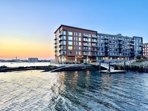 $3,750 | 65 Lewis Street, Unit 511, Boston, MA 02128