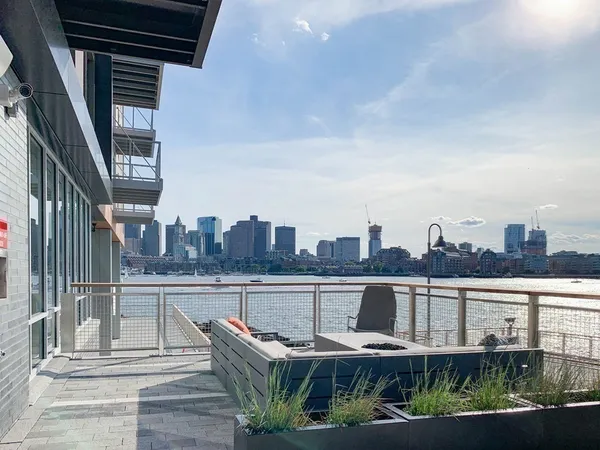 $3,750 | 65 Lewis Street, Unit 511, Boston, MA 02128