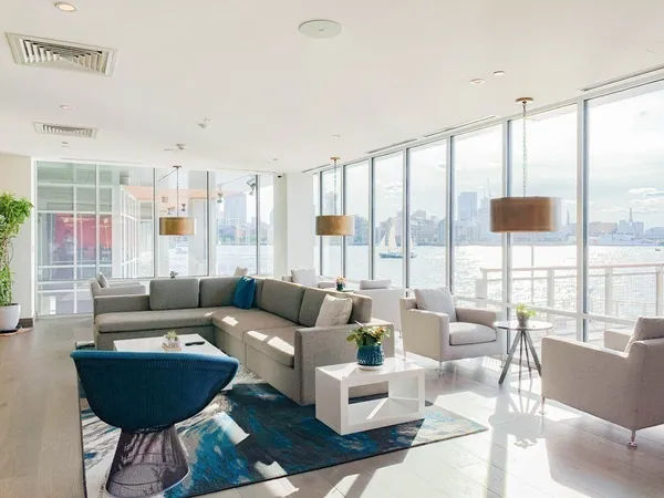 $3,750 | 65 Lewis Street, Unit 511, Boston, MA 02128