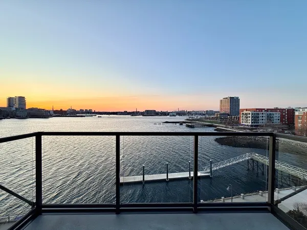 $3,750 | 65 Lewis Street, Unit 511, Boston, MA 02128