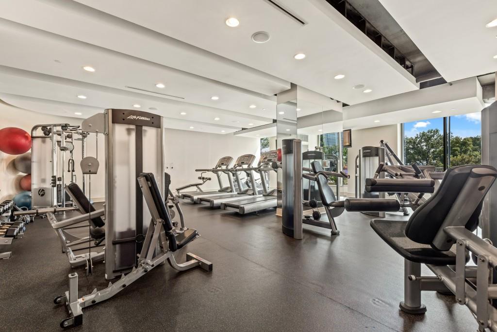 2795 Peachtree Road, Unit 1406 Atlanta, GA 30305 - Photo 49 of 86
