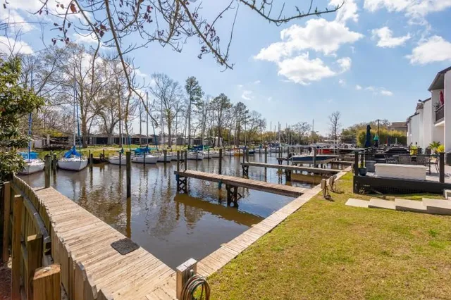 $1,650 | 351 Jackson Avenue, Unit 3B, Mandeville, LA 70448