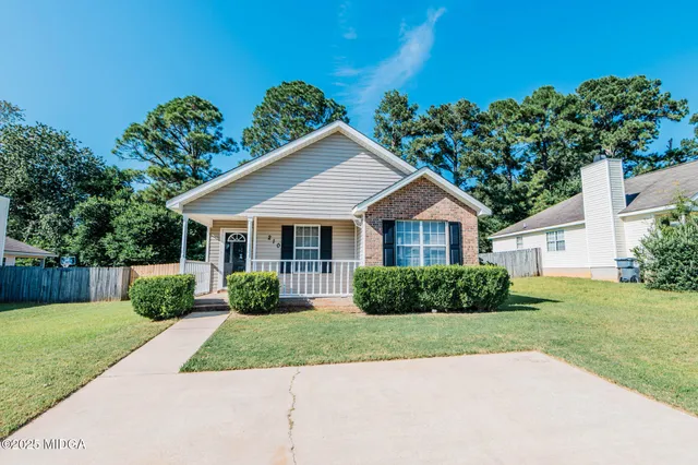 $185,000 | 210 Chadwyck Circle, Bonaire, GA 31005