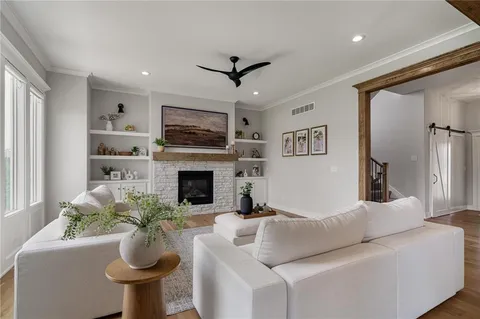 $700,000 | 9280 Barth Road, Lenexa, KS 66227