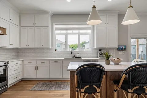 $700,000 | 9280 Barth Road, Lenexa, KS 66227