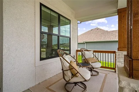 $700,000 | 9280 Barth Road, Lenexa, KS 66227