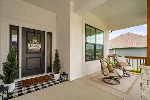 $700,000 | 9280 Barth Road, Lenexa, KS 66227