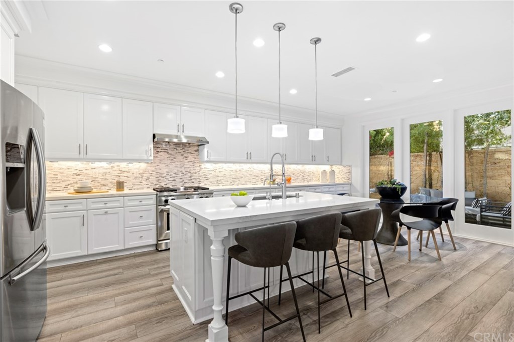 36 Cipresso Irvine, CA 92618 - Photo 3 of 55