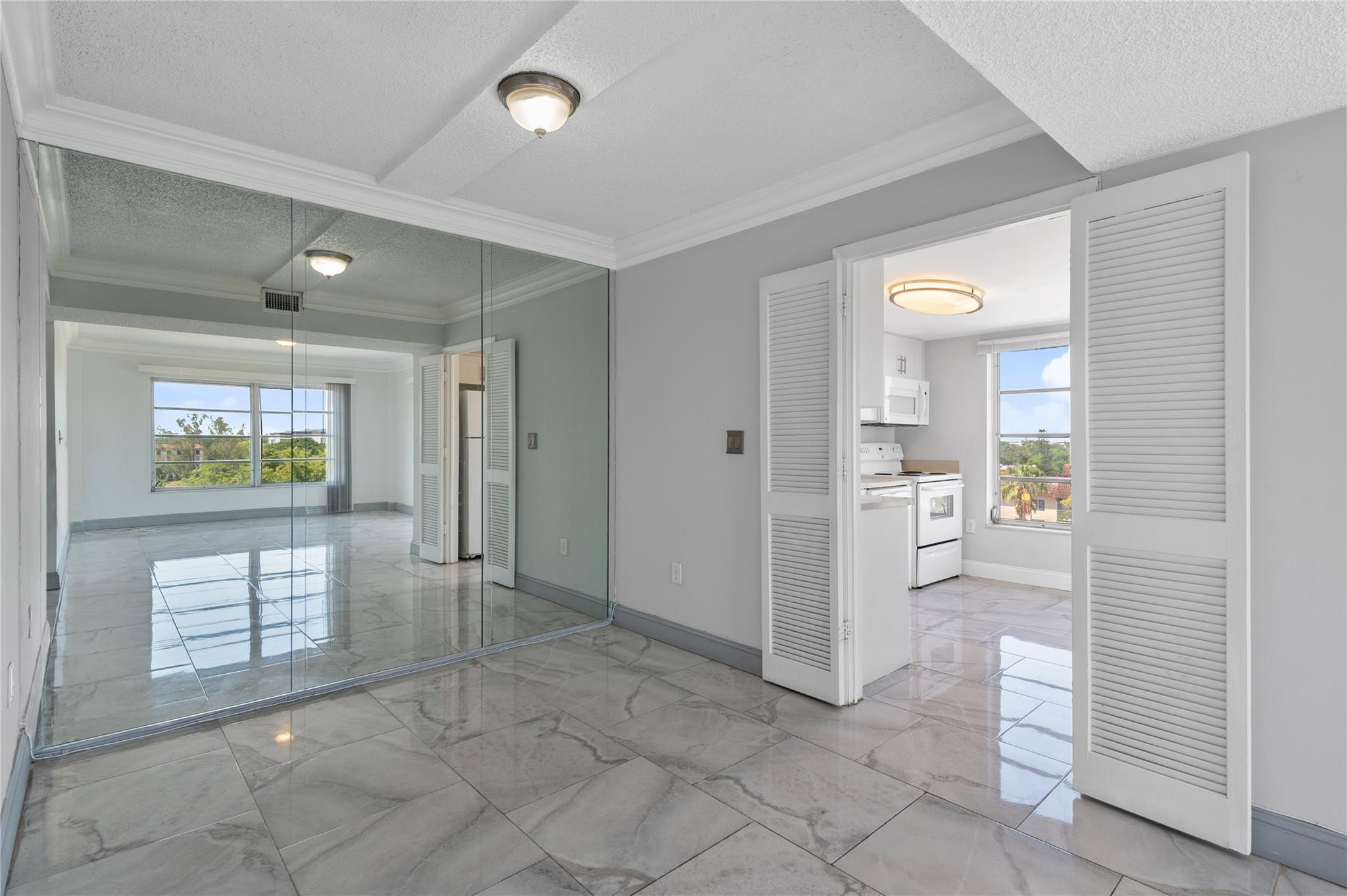4174 Inverrary Drive, Unit 715 Lauderhill, FL 33319 - Photo 18 of 27 Photo 18