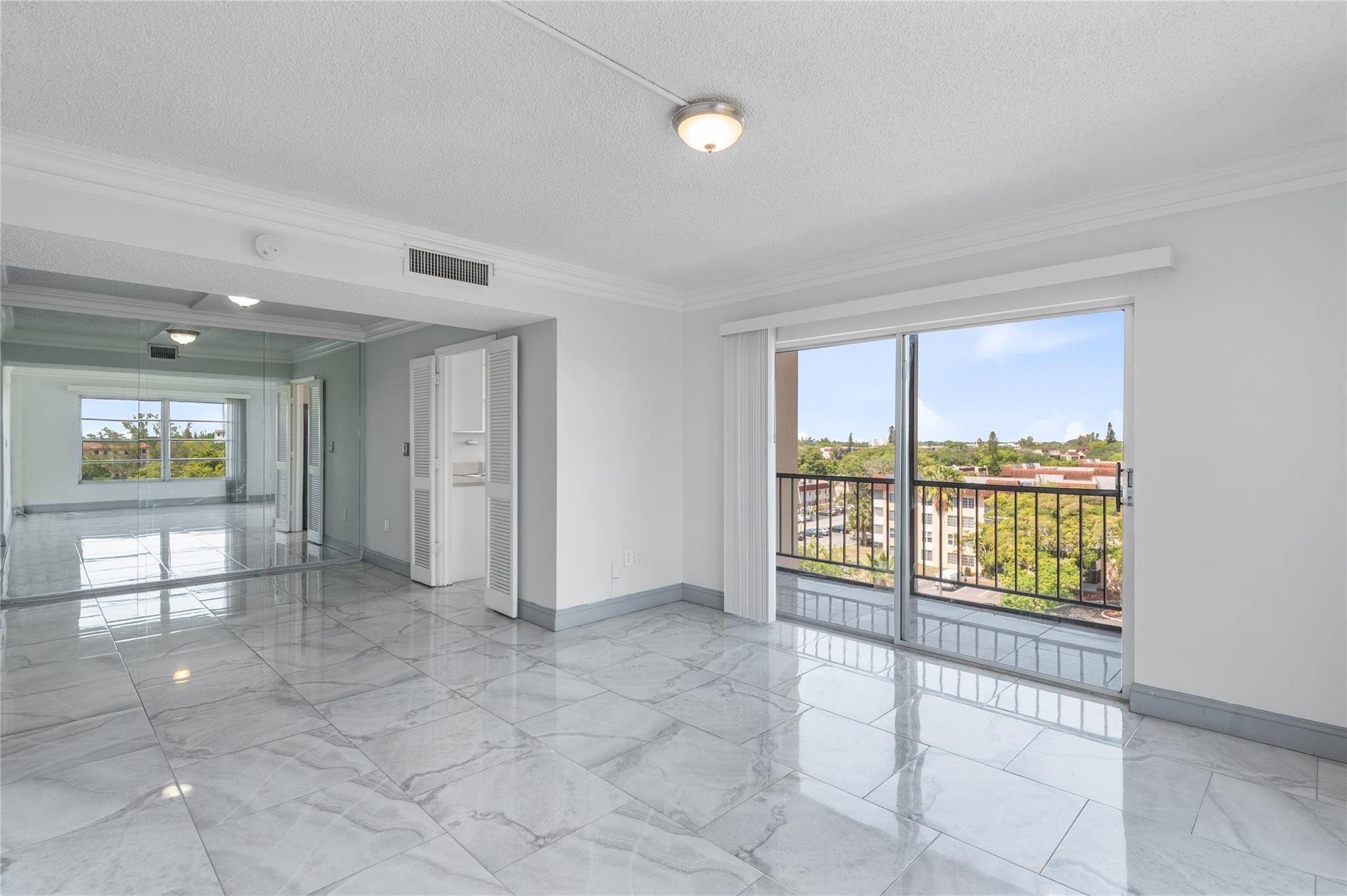 4174 Inverrary Drive, Unit 715 Lauderhill, FL 33319 - Photo 20 of 27 Photo 20